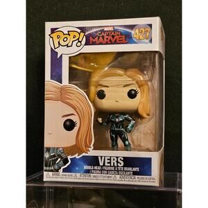 Funko Pop! Marvel - 427 Vers - Captain Marvel